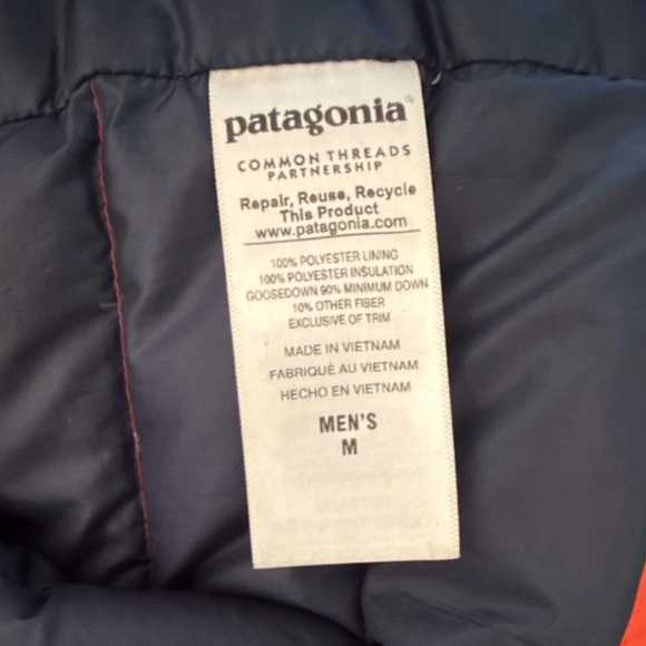 Patagonia Men's Vibrant Orange Quilted Vest - Picture 5 of 5